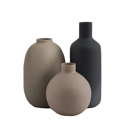 Kulaté keramické stolní vázy