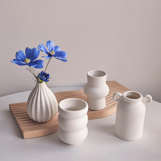 Minimalistické bílé keramické vázy Anabel